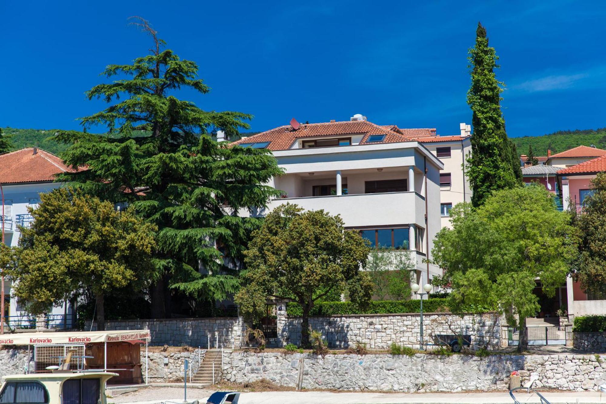 Villa Maslina Apartments Crikvenica Exterior photo